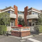 Business 2 image CAPTAINS RETREAT Accommodation Booking & Inquiry Services in Melbourne VIC