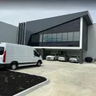 Business 1 image CAR HIRE IN MELBOURNE - MELBOURNE VAN RENTALS in Braeside VIC