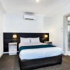 Business 8 image COMFORT INN & SUITES MANHATTAN Hotel in Adelaide SA