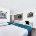 Business 9 image COMFORT INN & SUITES MANHATTAN Hotel in Adelaide SA