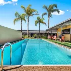 Business 14 image COMFORT INN & SUITES MANHATTAN Hotel in Adelaide SA