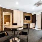 Business 30 image COMFORT INN & SUITES MANHATTAN Hotel in Adelaide SA