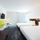 Business 2 image HOLIDAY INN EXPRESS SYDNEY MACQUARIE PARK Hotel in Sydney NSW
