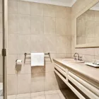 Business 15 image QUALITY HOTEL LAKESIDE Quality Hotel in Bendigo VIC