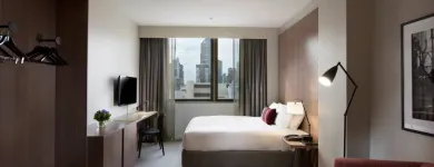 Business 6 image DOUBLETREE BY HILTON HOTEL MELBOURNE - FLINDERS STREET Restaurant in Melbourne VIC