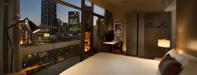 Business 7 image DOUBLETREE BY HILTON HOTEL MELBOURNE - FLINDERS STREET Restaurant in Melbourne VIC