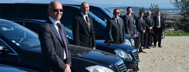 Business 3 image EXCELLENCE CHAUFFEURED CARS Wedding Chauffeur Service in Melbourne VIC