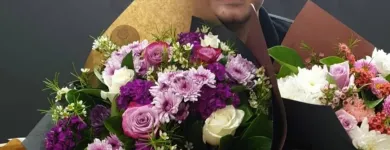 Business 3 image FLOWERS A BUNCH Roses in Campbelltown NSW