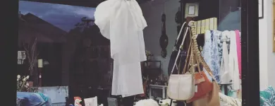 Business 2 image MCLAREN UNVALED Maine Beach in McLaren Vale SA