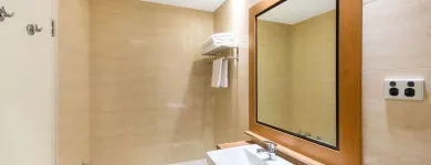 Business 8 image QUALITY HOTEL AMBASSADOR PERTH Quality Inn in Perth WA