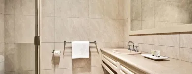 Business 15 image QUALITY HOTEL LAKESIDE Quality Hotel in Bendigo VIC