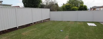 Business 3 image STR8 UP FENCING Pool Fencing Sutherland Shire in Prestons NSW