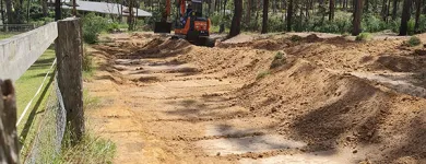 Business 4 image TRECK INDUSTRIES Excavator in Millfield NSW