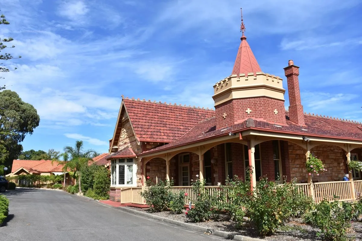 Business 7 image RESTHAVEN LEABROOK