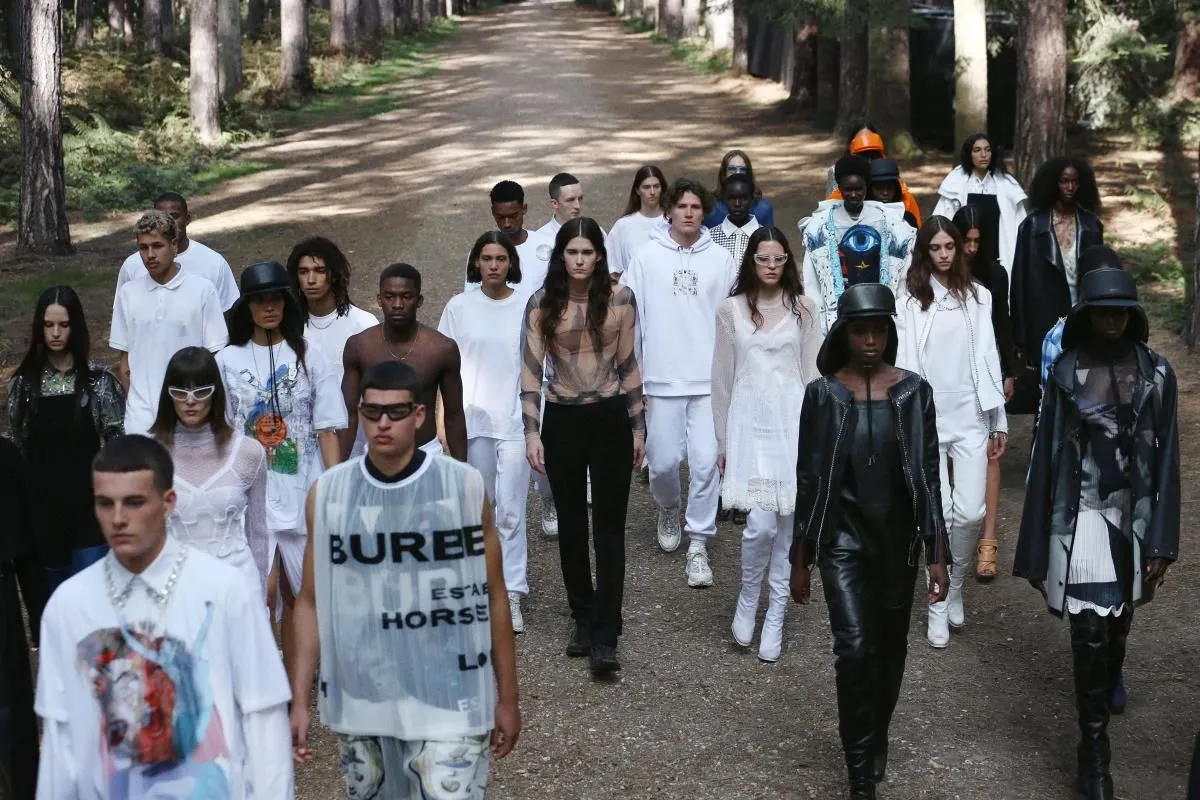 Business 31 image BURBERRY