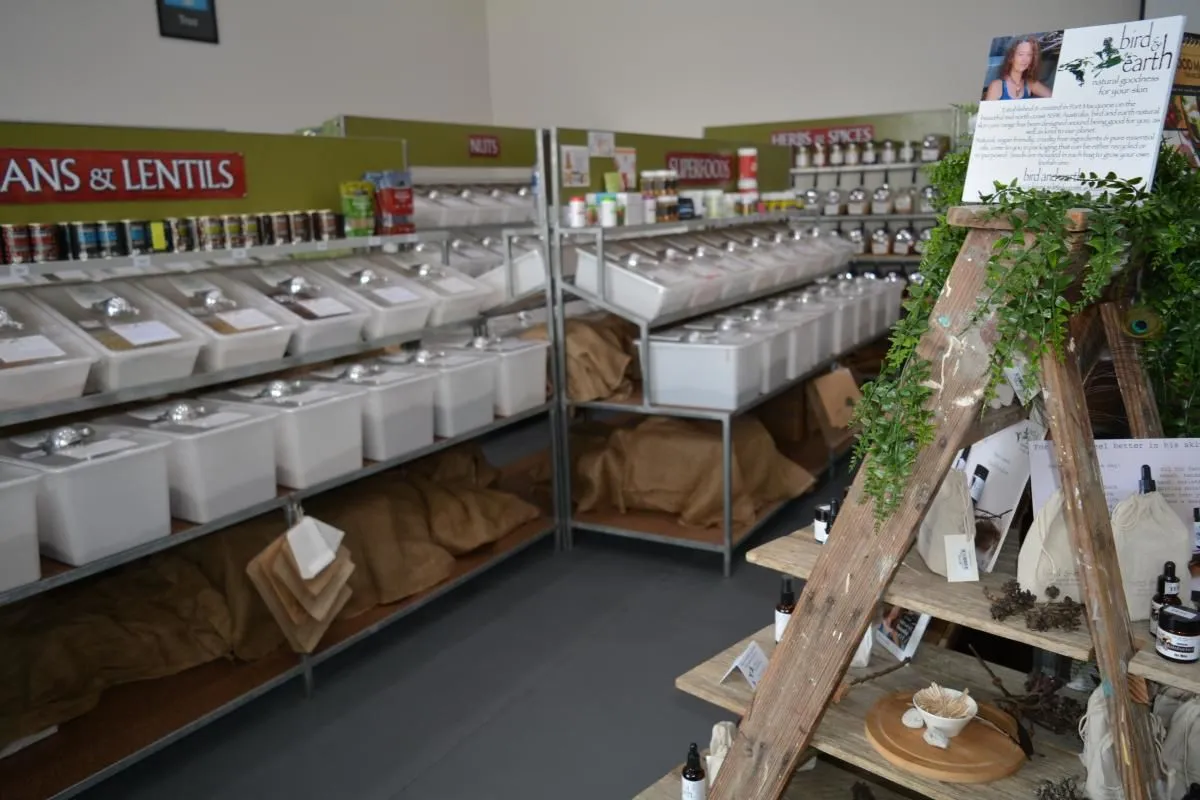 Business 4 image LEAVES OF HEALING WHOLEFOOD FARMACY