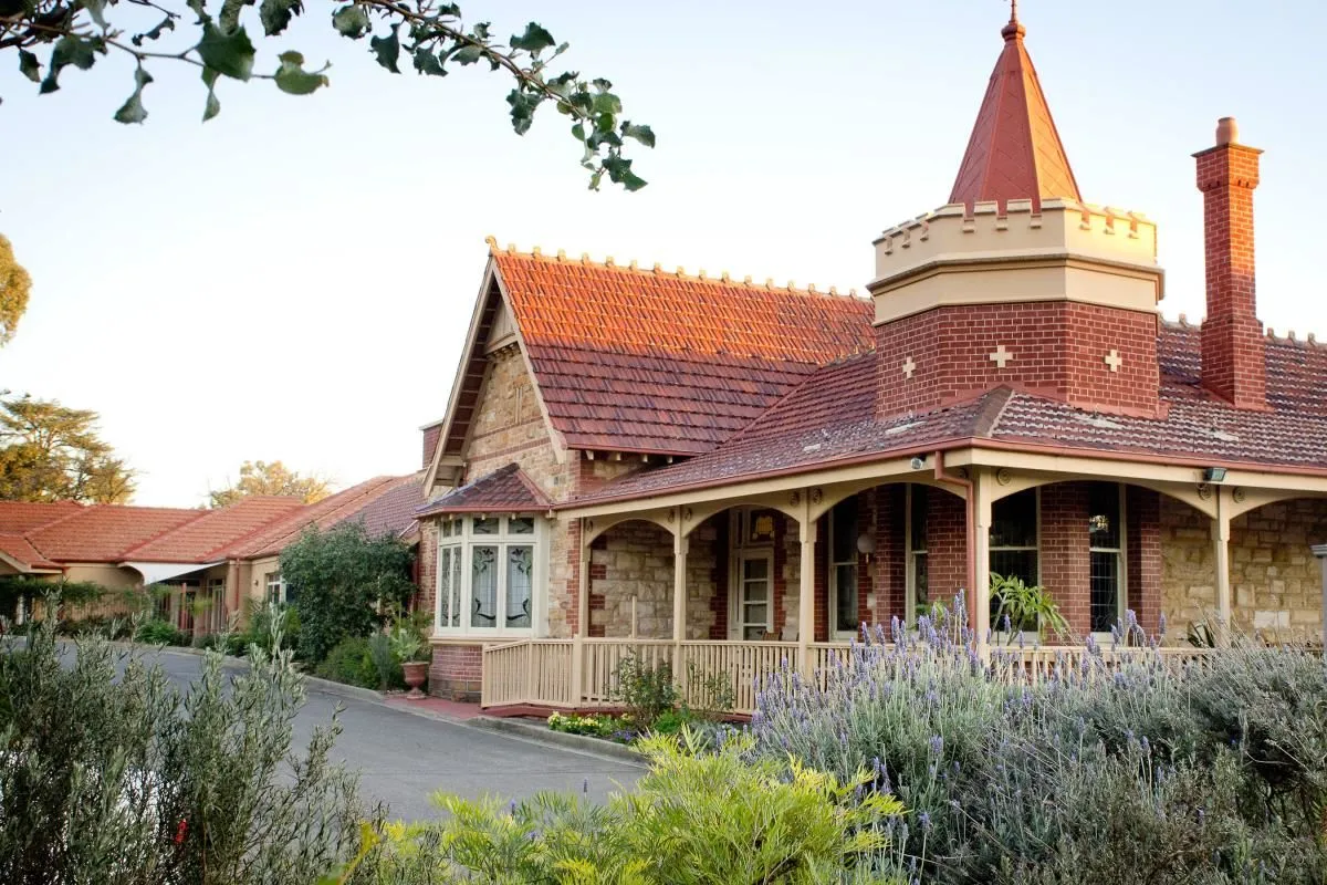 Business 4 image RESTHAVEN LEABROOK