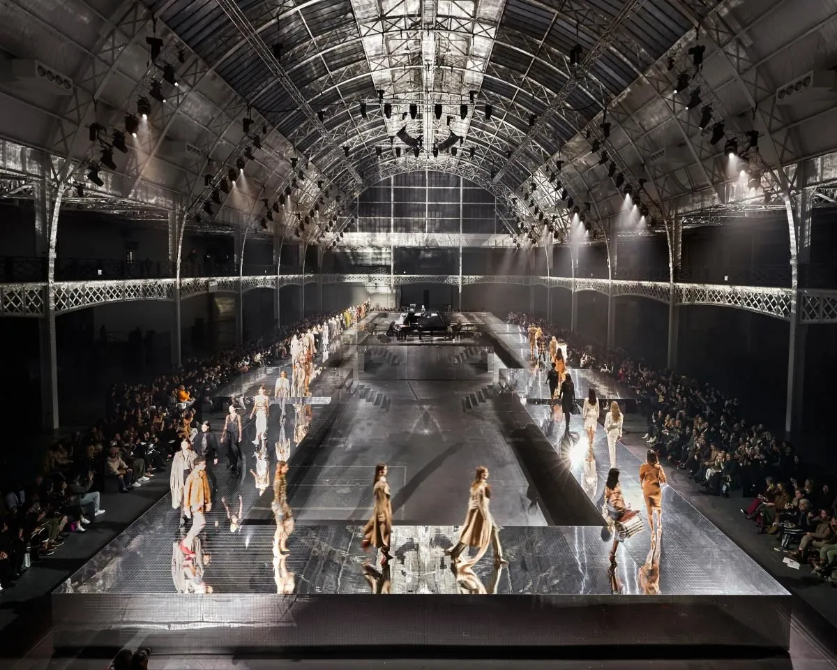 Business 12 image BURBERRY