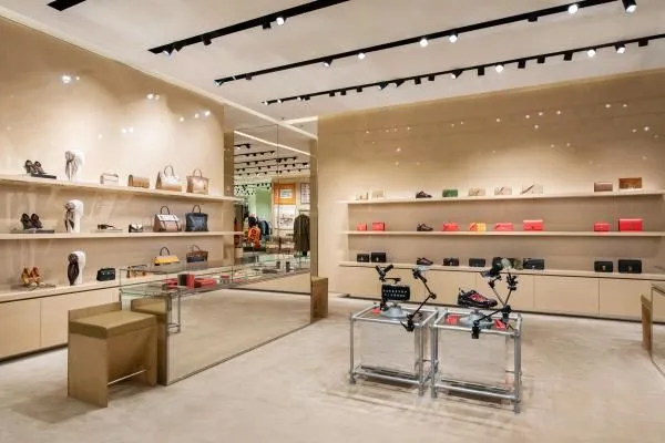 Business 20 image BURBERRY