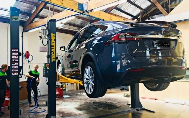 Business 1 image TYREPLUS CHELTENHAM