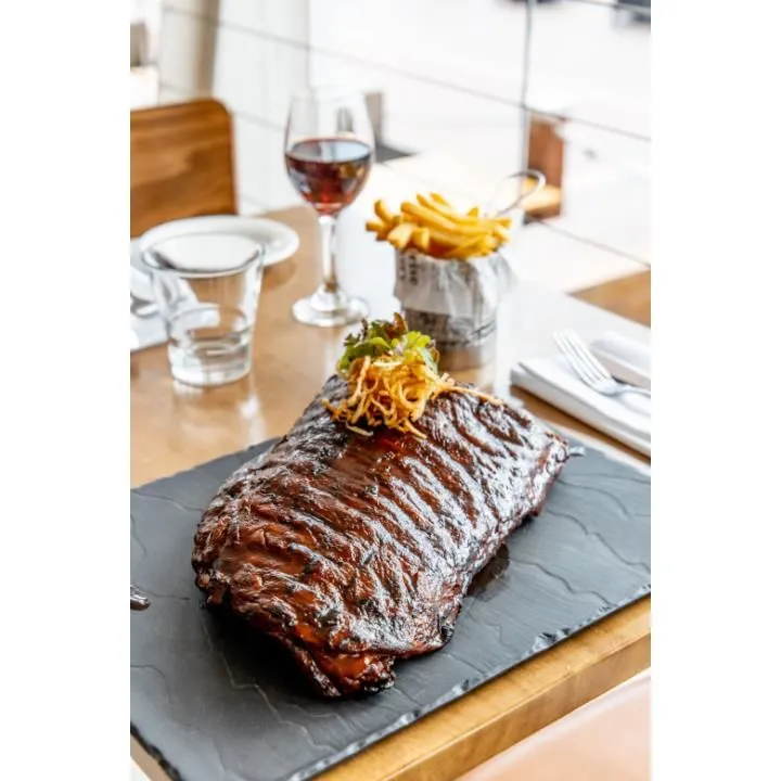 Business 18 image CYREN BAR GRILL SEAFOOD