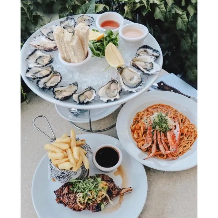 Business 27 image CYREN BAR GRILL SEAFOOD