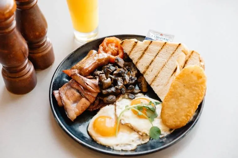 Business 32 image ADRIA BAR RESTAURANT