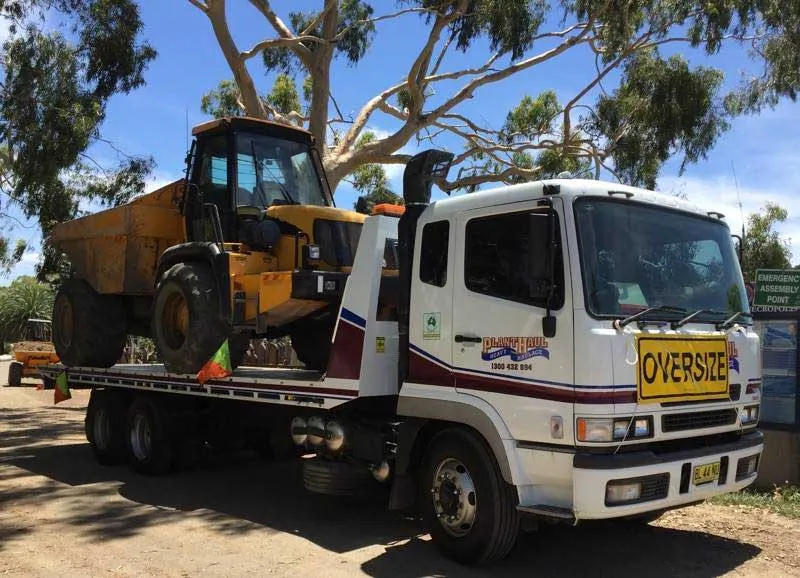 Business 3 image PLANT HAUL HEAVY HAULAGE
