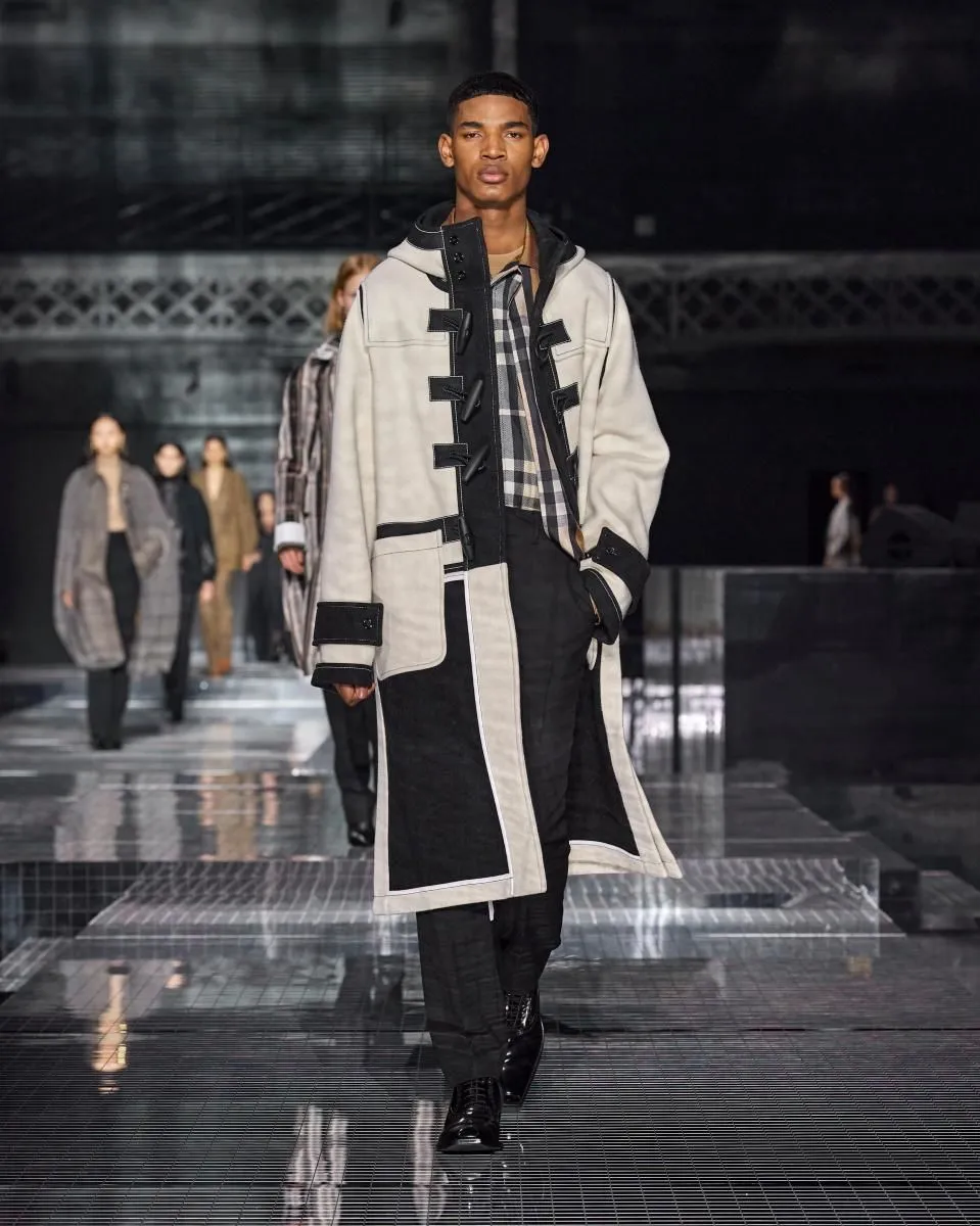Business 19 image BURBERRY