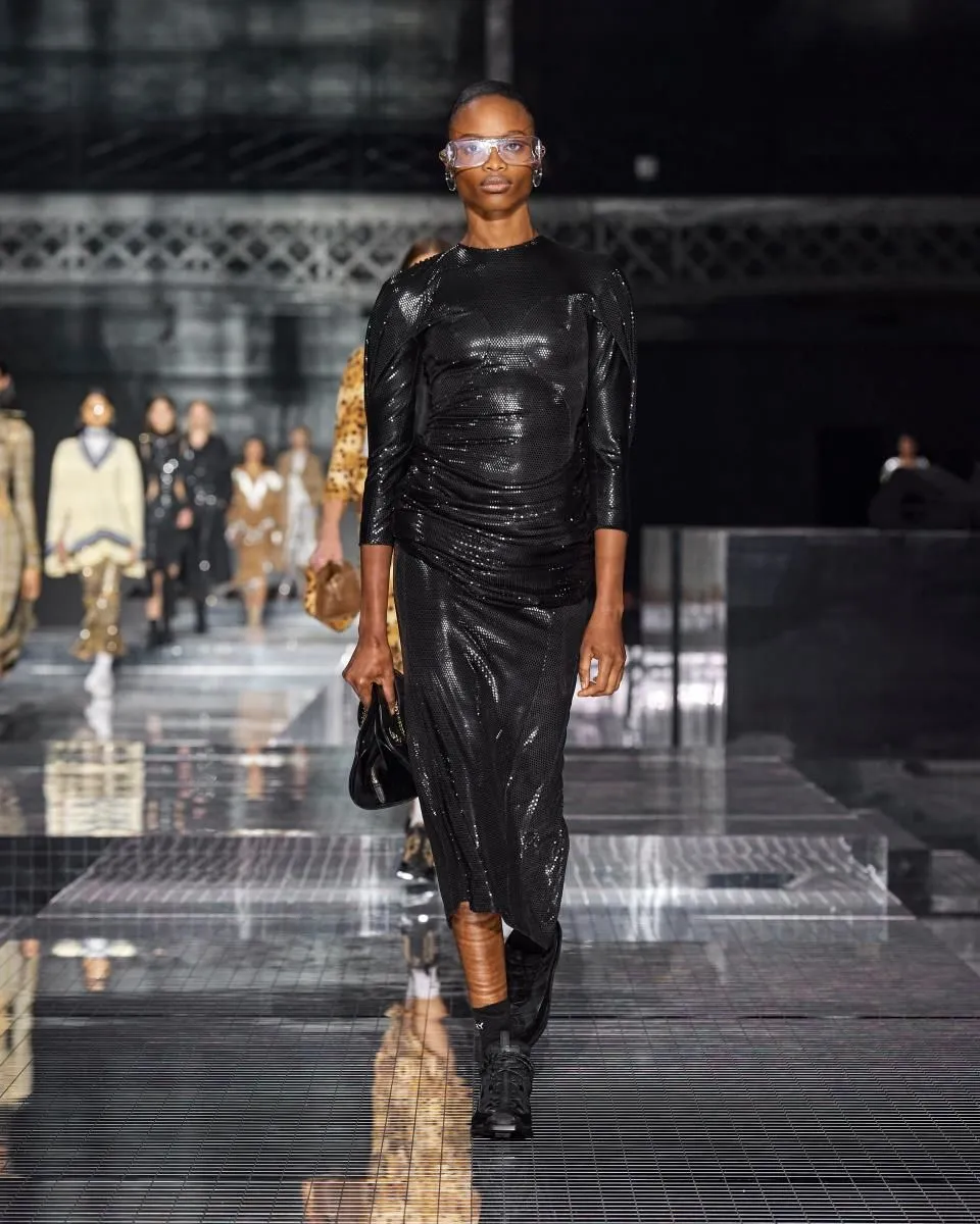Business 22 image BURBERRY