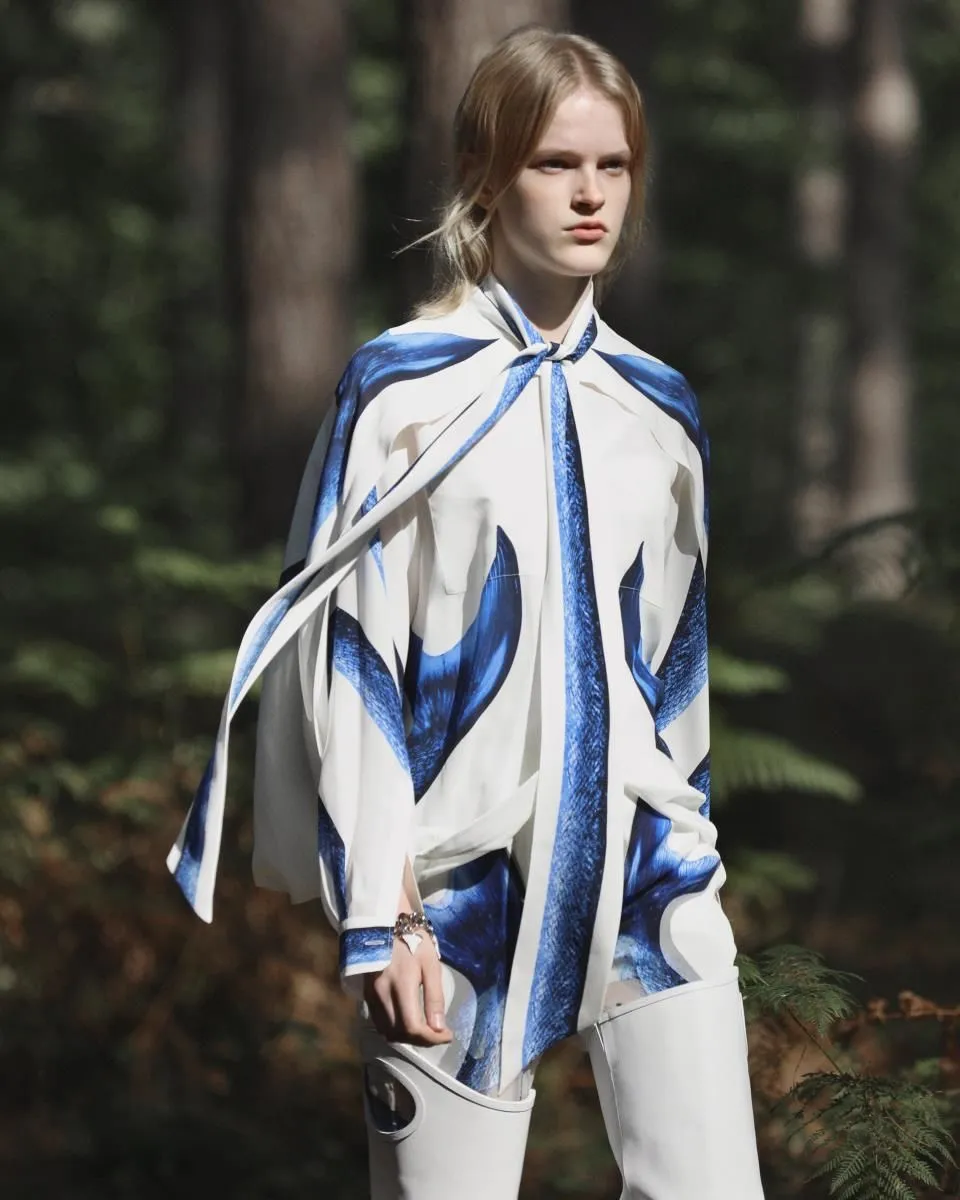 Business 27 image BURBERRY